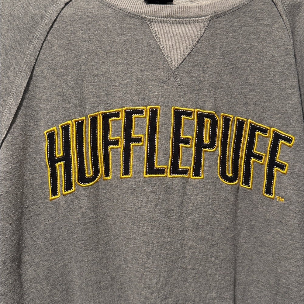 Universal Studios Official Gray Harry Potter Swea… - image 4